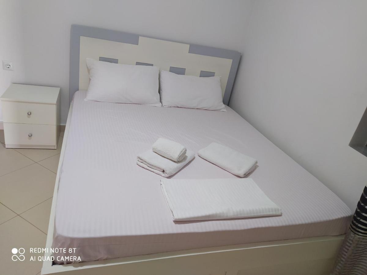 Villa Alimema Sarandë Exterior foto