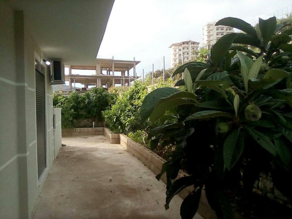 Villa Alimema Sarandë Exterior foto